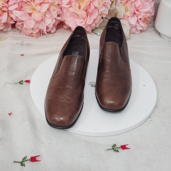 Munro American Proper Size Fit loafer made in USA quality Size: 9N - Picture 1 of 12